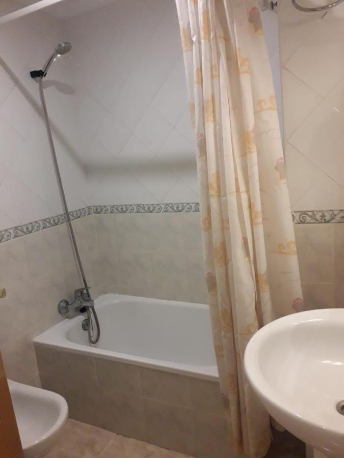 Hotel Marina Blanca กัสเตญองเดลาปลานา ภายนอก รูปภาพ