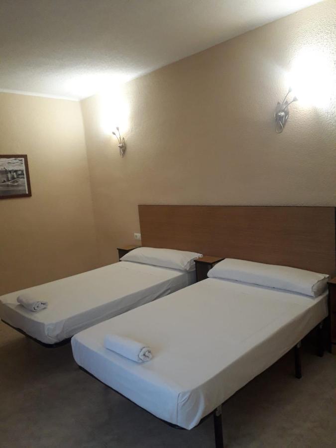 Hotel Marina Blanca กัสเตญองเดลาปลานา ภายนอก รูปภาพ