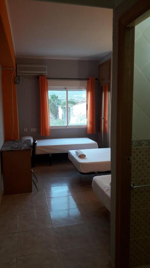 Hotel Marina Blanca กัสเตญองเดลาปลานา ภายนอก รูปภาพ